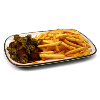 Hot Currywurst mit Pommes